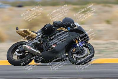 media/Jan-14-2023-SoCal Trackdays (Sat) [[497694156f]]/Turn 4 Set 2 (1030am)/